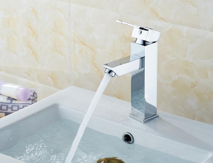Rubinetti di miscelatore d'ottone dei rubinetti del lavandino del bagno foro in lega di zinco della maniglia del singolo/lavabo