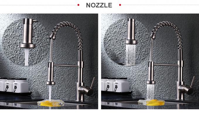 Il miscelatore caldo dell'acqua fredda estrae il trattamento di superficie di Chrome dei rubinetti del lavandino